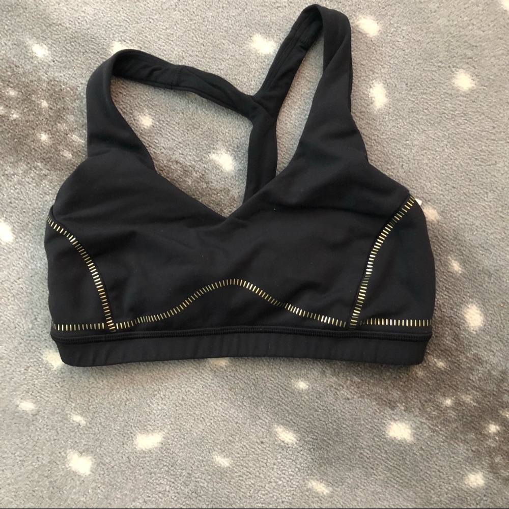Lululemon Arise Bra size 6